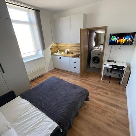 Airport Apartment 29 Self Check-In Free Parking VNO Buitenkant foto