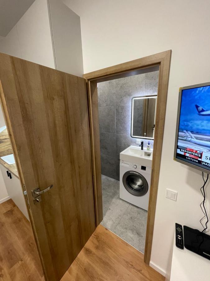 Airport Apartment 29 Self Check-In Free Parking VNO Buitenkant foto
